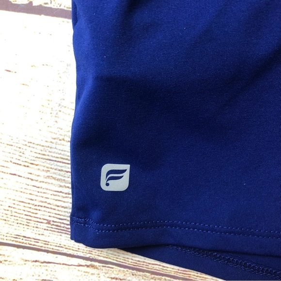 Fabletics‎ Blue Crop - Picture 5 of 6